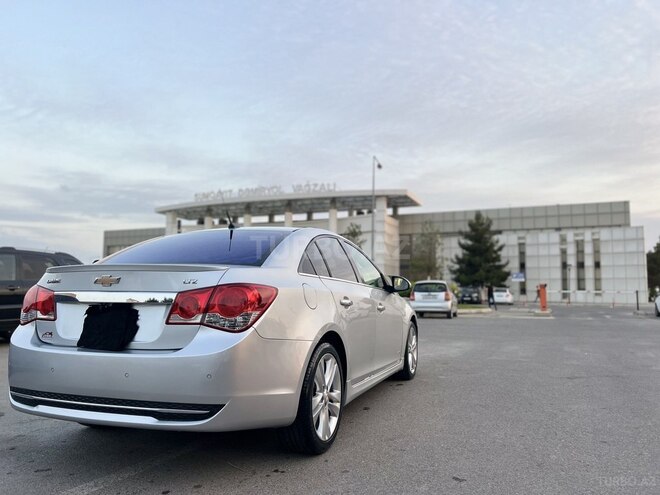 Chevrolet Cruze 2011, 238,400 km - 1.4 l - Sumqayıt
