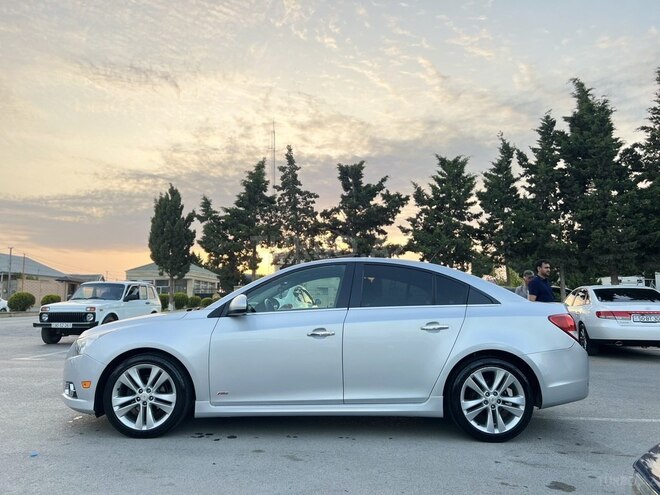 Chevrolet Cruze 2011, 238,400 km - 1.4 l - Sumqayıt