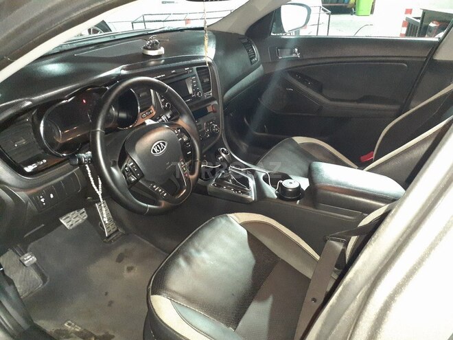 Kia Optima 2011, 178,000 km - 2.0 л - Bakı