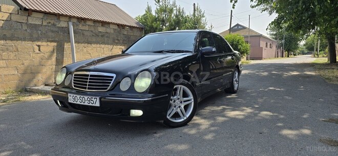 Mercedes E 280 2001, 430,000 km - 2.8 l - İmişli