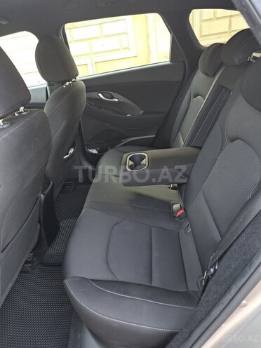 Hyundai i30 2019, 133,600 km - 1.6 л - Bakı