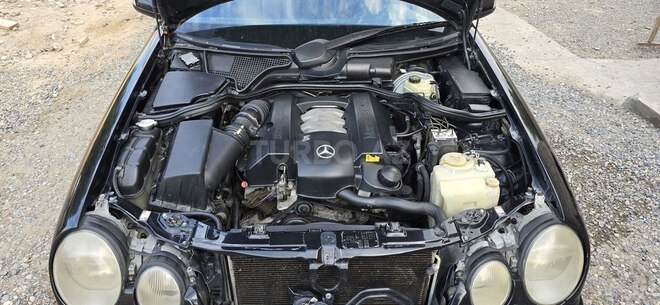 Mercedes E 280 2001, 430,000 km - 2.8 l - İmişli