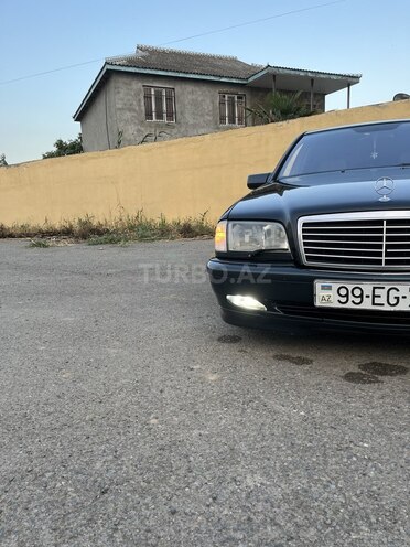 Mercedes C 200 2000, 295,000 km - 2.0 l - Salyan