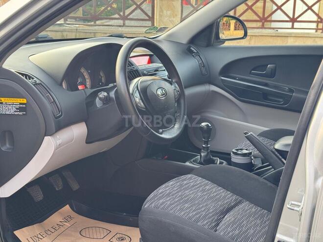 Kia Ceed 2009, 265,596 km - 1.4 л - Bakı