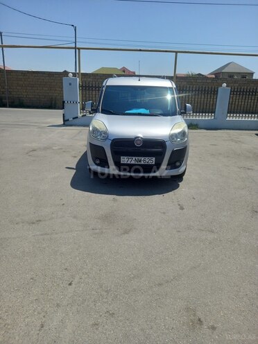 Fiat Doblo 2011, 250,480 km - 1.6 l - Bakı