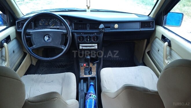 Mercedes 190 1990, 245,000 km - 2.0 l - Bakı