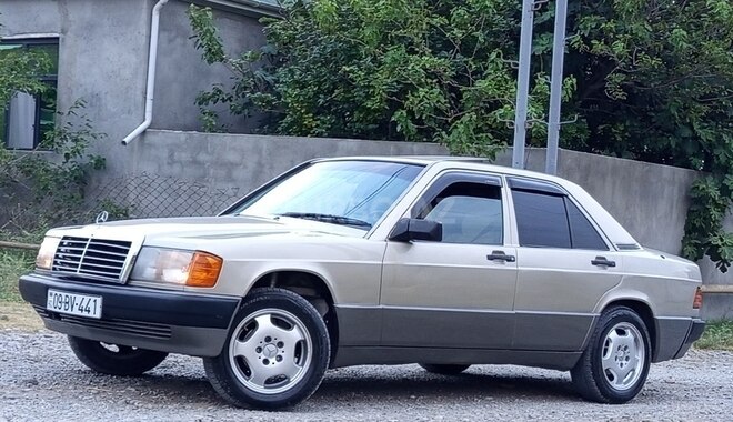 Mercedes 190 1990, 245,000 km - 2.0 l - Bakı