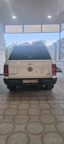 Volkswagen Amarok-2