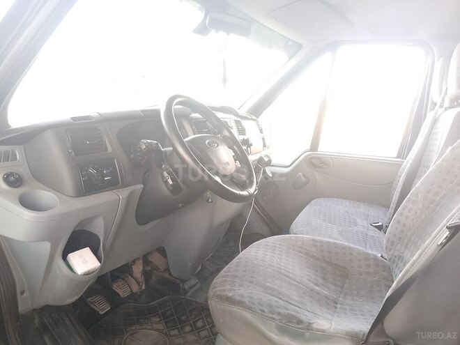 Ford Transit 2009, 228,267 km - 2.4 l - Astara