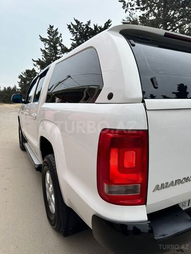 Volkswagen Amarok-17