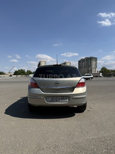 Opel Astra 2006, 241,000 km - 1.4 l - Gəncə