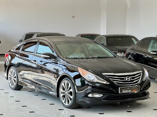 Hyundai Sonata-13