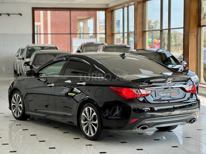 Hyundai Sonata-9