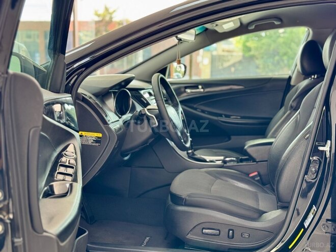 Hyundai Sonata-21
