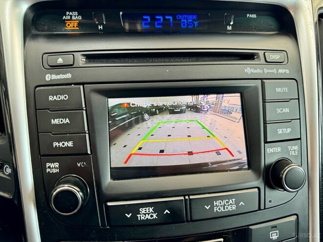 Hyundai Sonata-32
