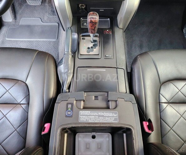 Toyota Land Cruiser 2013, 90,000 km - 4.0 l - Bakı