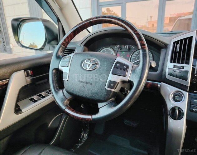 Toyota Land Cruiser 2013, 90,000 km - 4.0 l - Bakı
