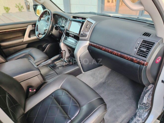 Toyota Land Cruiser 2013, 90,000 km - 4.0 l - Bakı