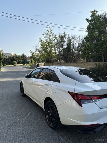 Hyundai Elantra 2022, 82,241 km - 1.6 л - Bakı