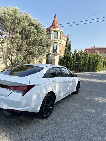 Hyundai Elantra 2022, 82,241 km - 1.6 л - Bakı