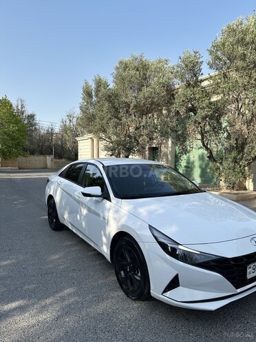 Hyundai Elantra 2022, 82,241 km - 1.6 л - Bakı