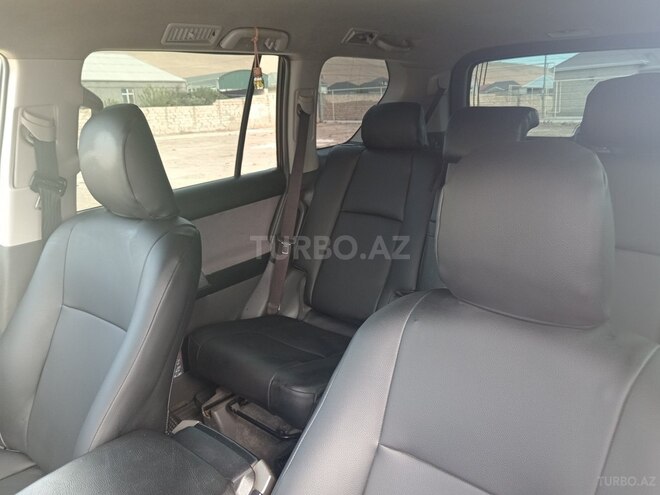 Toyota Land Cruiser Prado 2012, 215,000 km - 2.7 l - Bakı