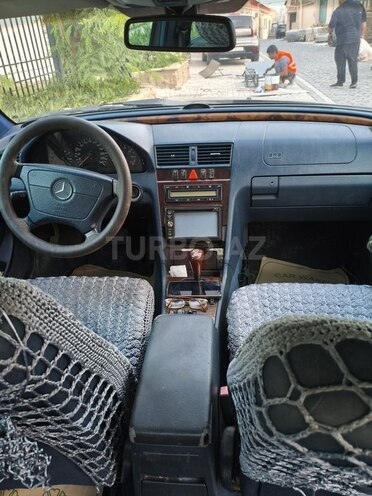 Mercedes C 180 1998, 352,480 km - 1.8 л - Bakı