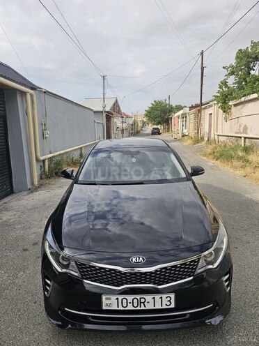 Kia K5-1