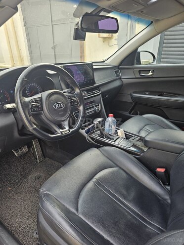 Kia K5-7