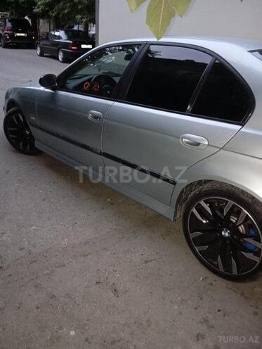 BMW 528 2000, 372,000 km - 2.8 л - Bakı