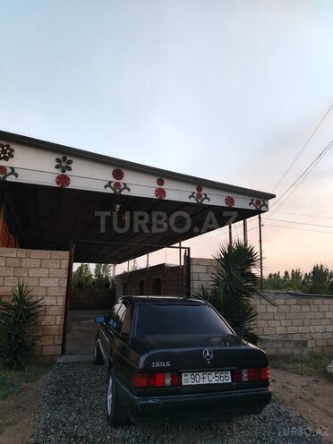 Mercedes 190 1993, 93,711 km - 2.0 l - Salyan