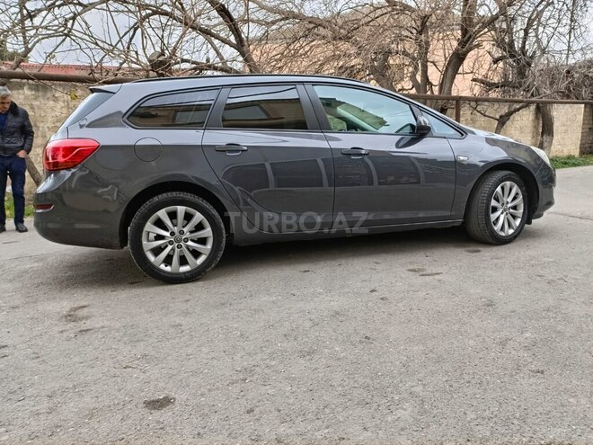 Opel Astra 2012, 241,000 km - 1.4 l - Bakı