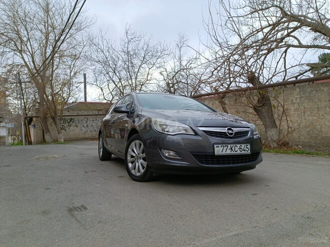 Opel Astra 2012, 241,000 km - 1.4 l - Bakı