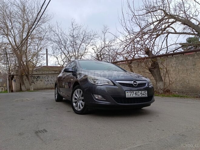 Opel Astra 2012, 241,000 km - 1.4 l - Bakı