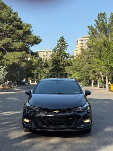 Chevrolet Cruze-1