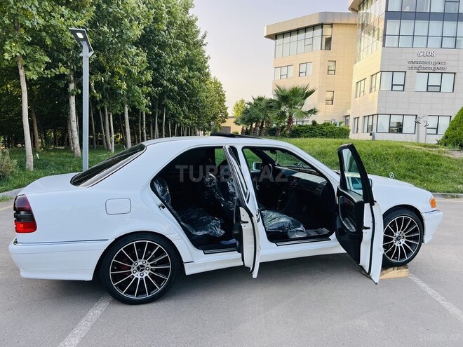 Mercedes C 230-15