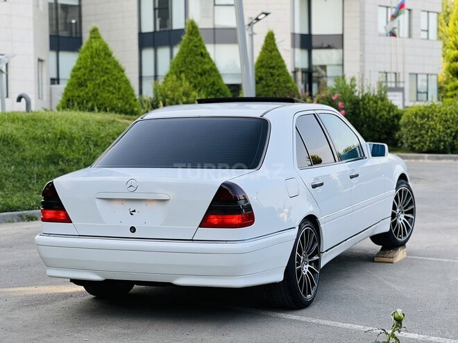 Mercedes C 230-7