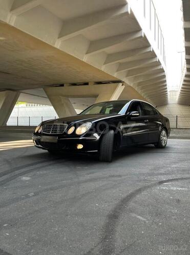 Mercedes E 240 2005, 182,000 km - 2.6 l - Bakı