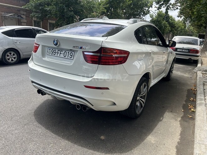 BMW X6 M 2011, 208,000 km - 4.4 l - Gəncə