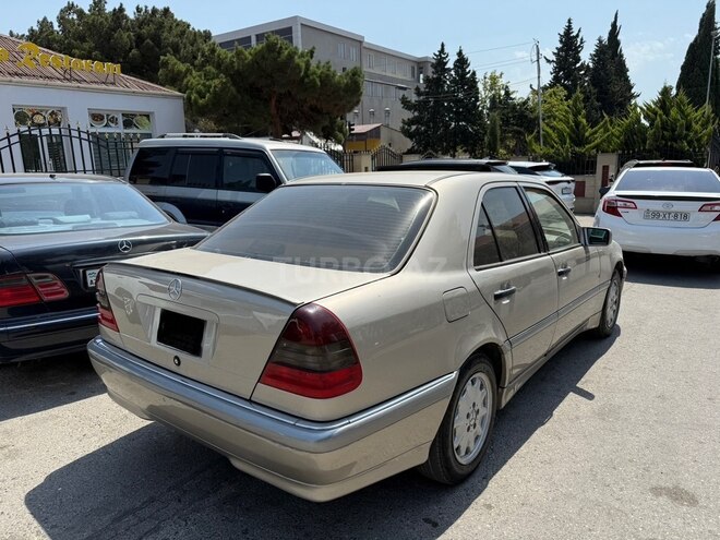 Mercedes C 200 1998, 333,000 km - 2.0 л - Bakı
