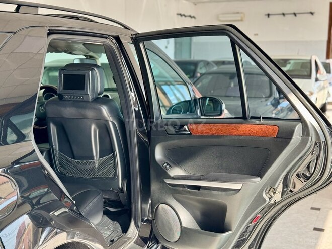 Mercedes ML 350 4MATIC-19