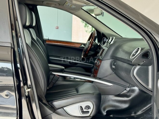 Mercedes ML 350 4MATIC-14