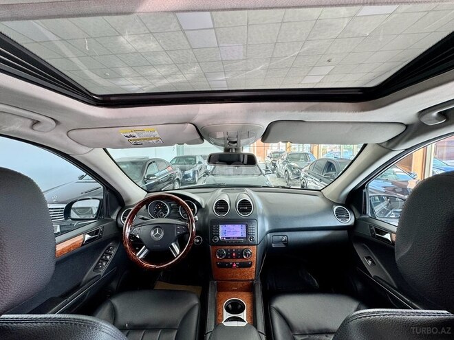 Mercedes ML 350 4MATIC-11