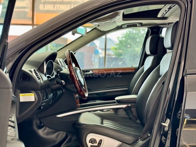 Mercedes ML 350 4MATIC-17