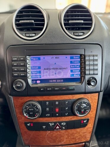 Mercedes ML 350 4MATIC-36
