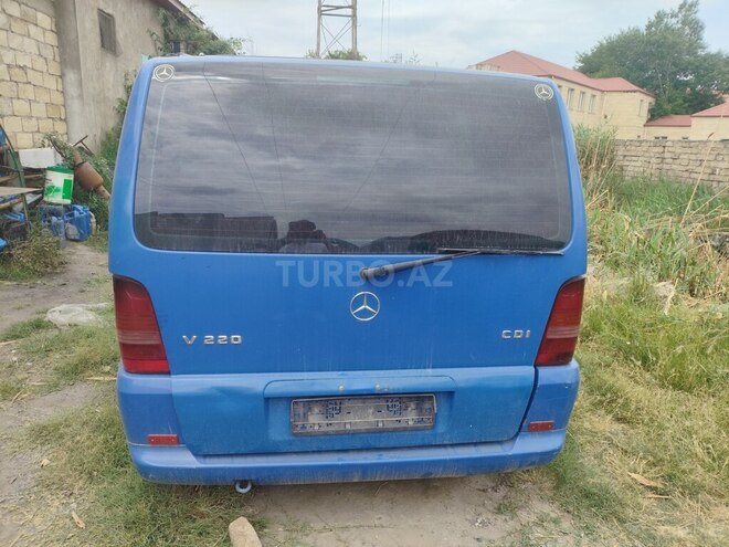 Mercedes Vito 2000, 450,000 km - 2.2 л - Sabirabad