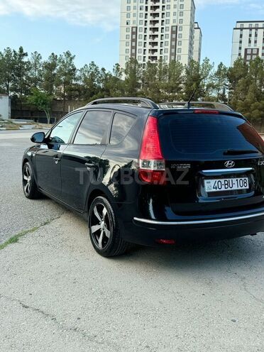 Hyundai i30 2010, 319,000 km - 1.6 l - Bakı