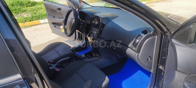 Hyundai i30 2010, 319,000 km - 1.6 l - Bakı