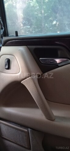 Mercedes E 230-14