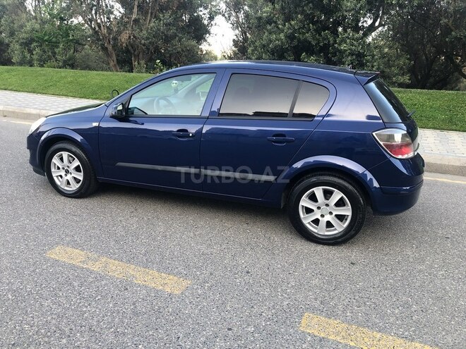 Opel Astra 2009, 225,000 km - 1.4 l - Bakı